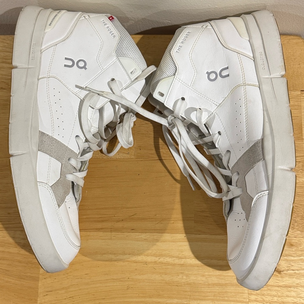 On Cloud The Roger Clubhouse Mid M
White/Sand (Size 12.5) - Picture 7 of 9
